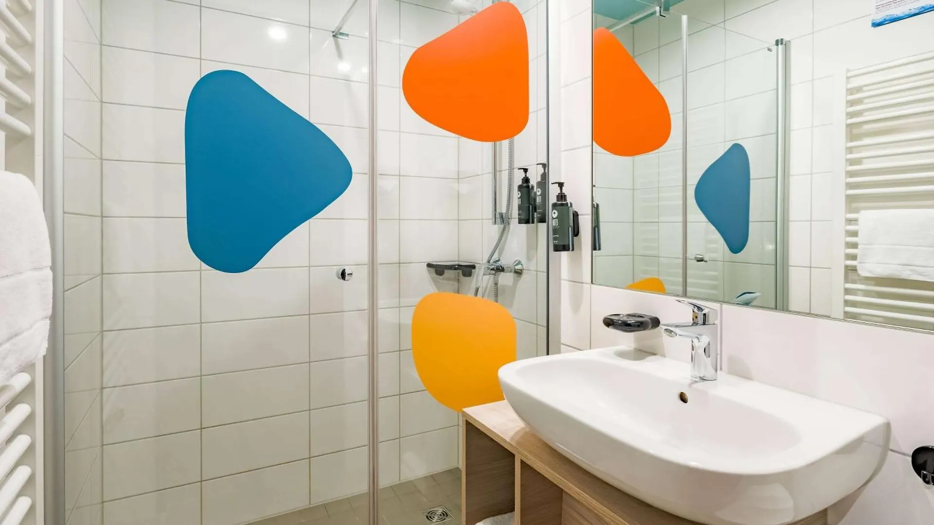 מלון Ramada Encore By Wyndham Munich Messe