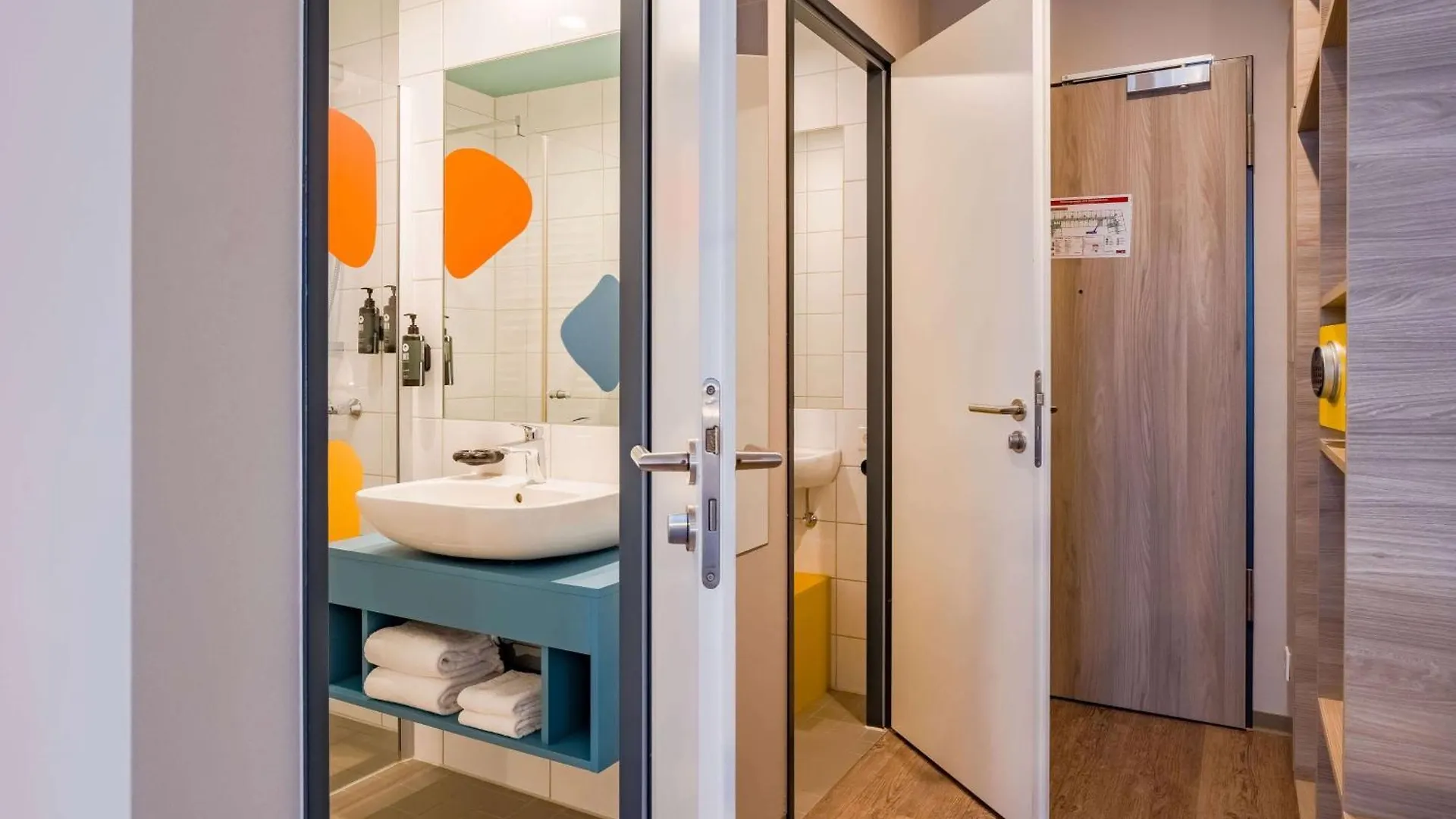 מלון Ramada Encore By Wyndham Munich Messe